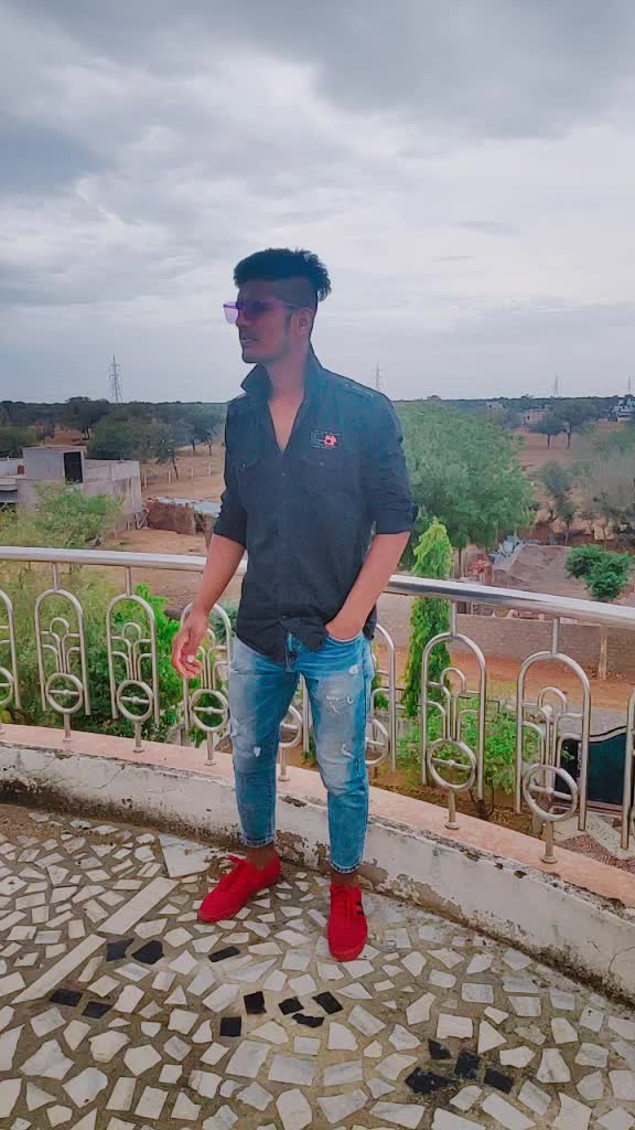 @Sammy___khan__