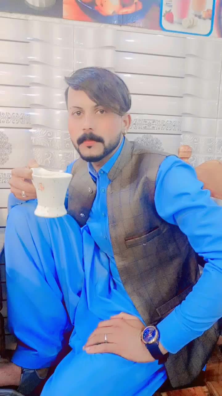 @Lala Khan