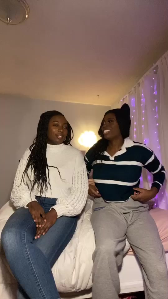 @mel <33