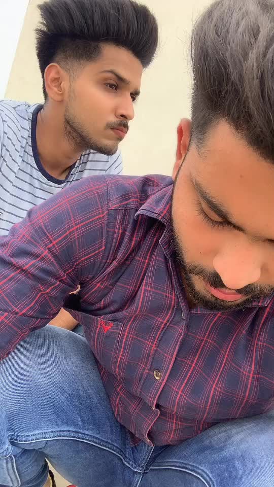 @Akashdhaliwal96