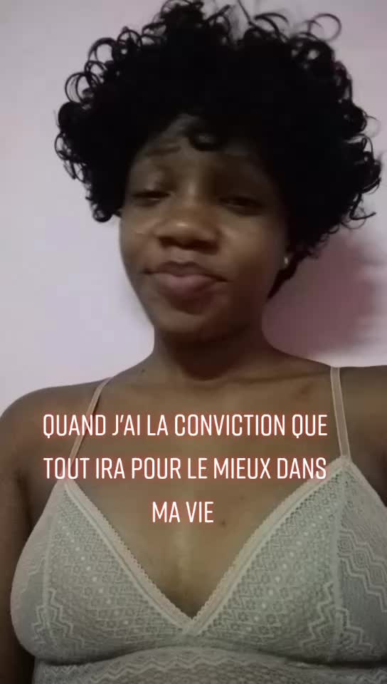 @Naomi Mâture Kankou