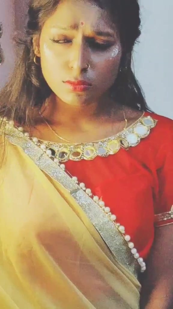 @Divya Designer