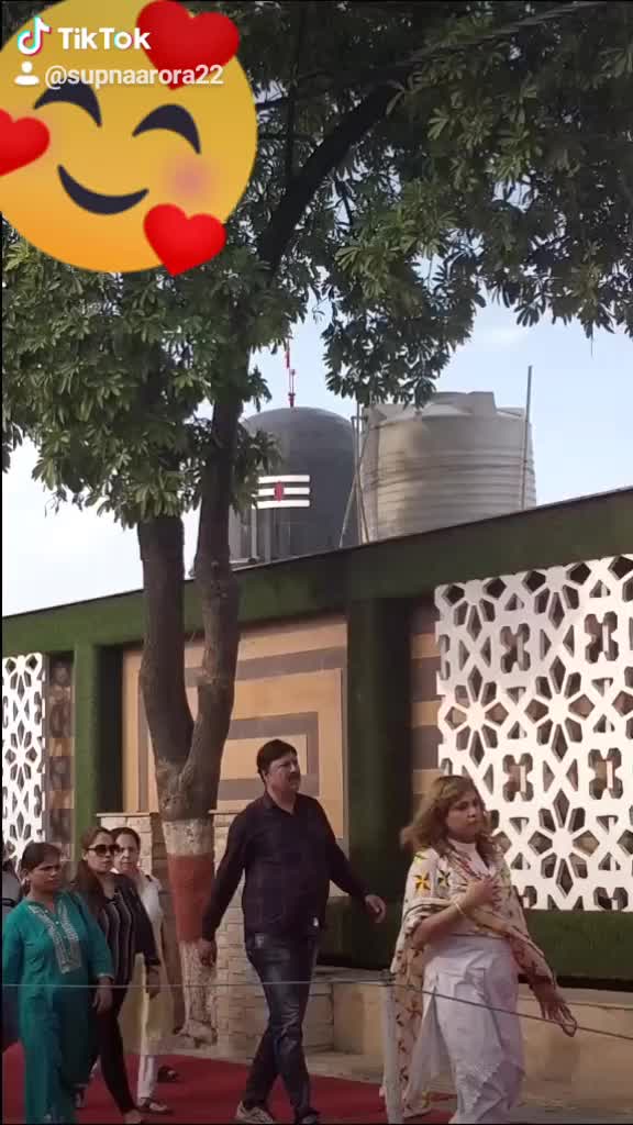 @Siddhika Arora