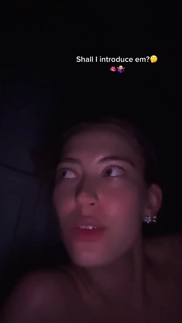 @Anna Vlady Jonk