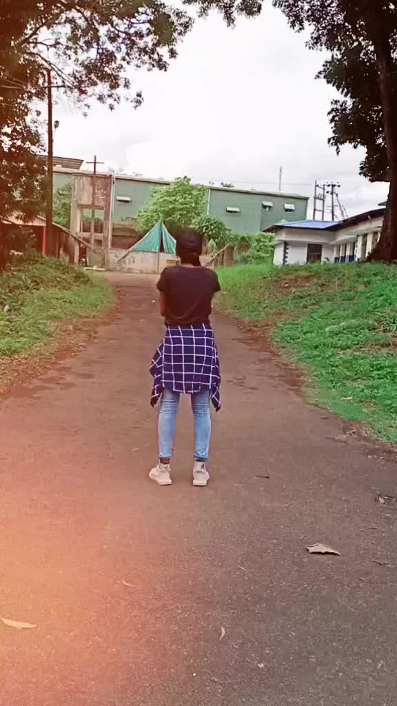 @anjaly_s