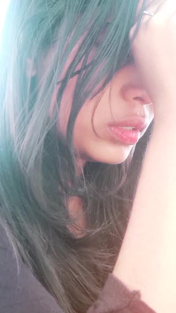 @_its_leo_girl_