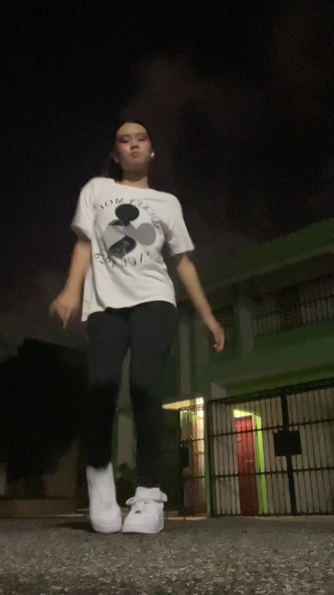 @𝕣𝕦𝕥𝕠𝕤𝕨𝕚𝕗𝕦🦋