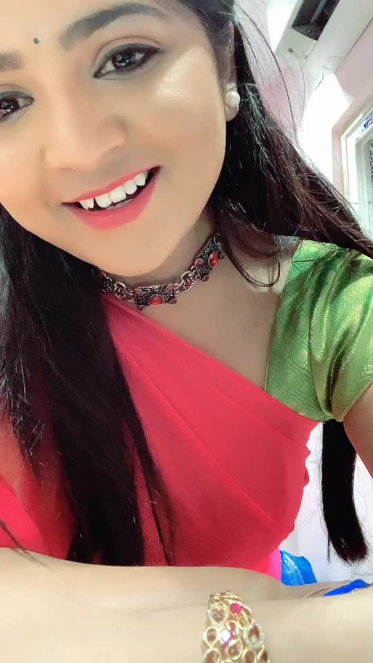 @DOLLY_AUSETTY_VJ