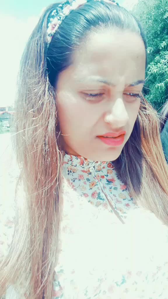 @Anjali singhaniya