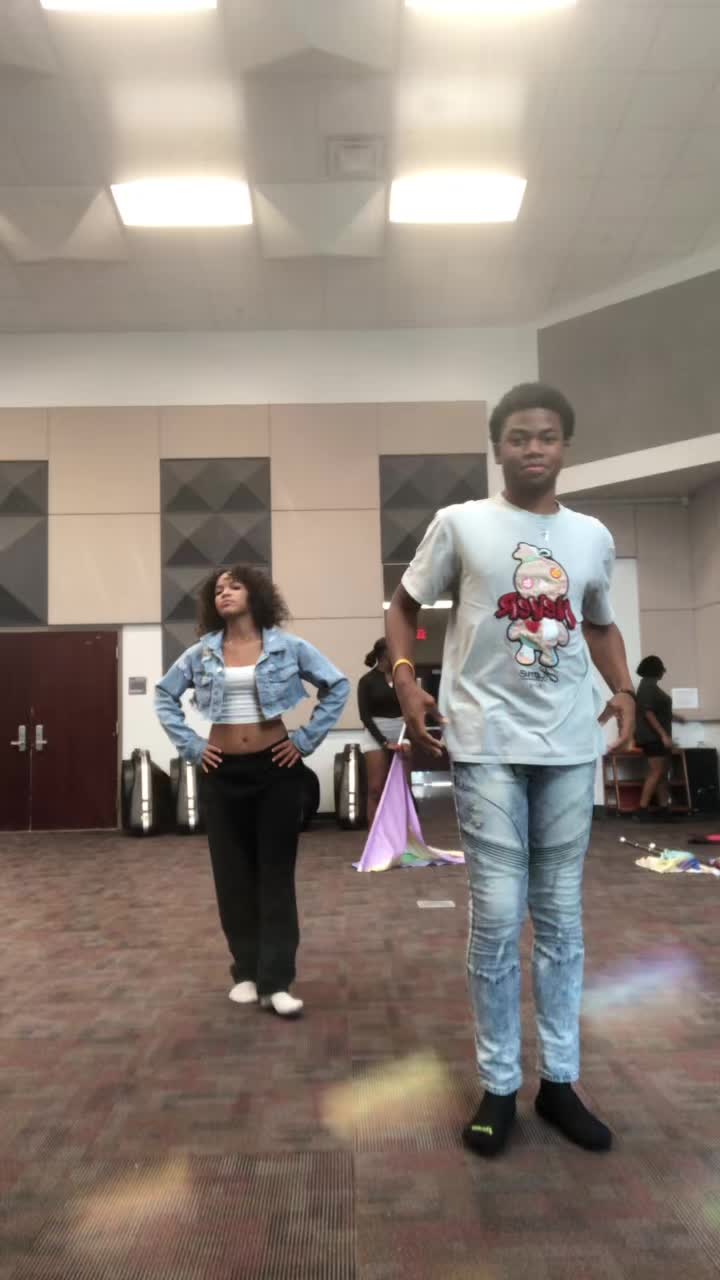 @D4 the dancer