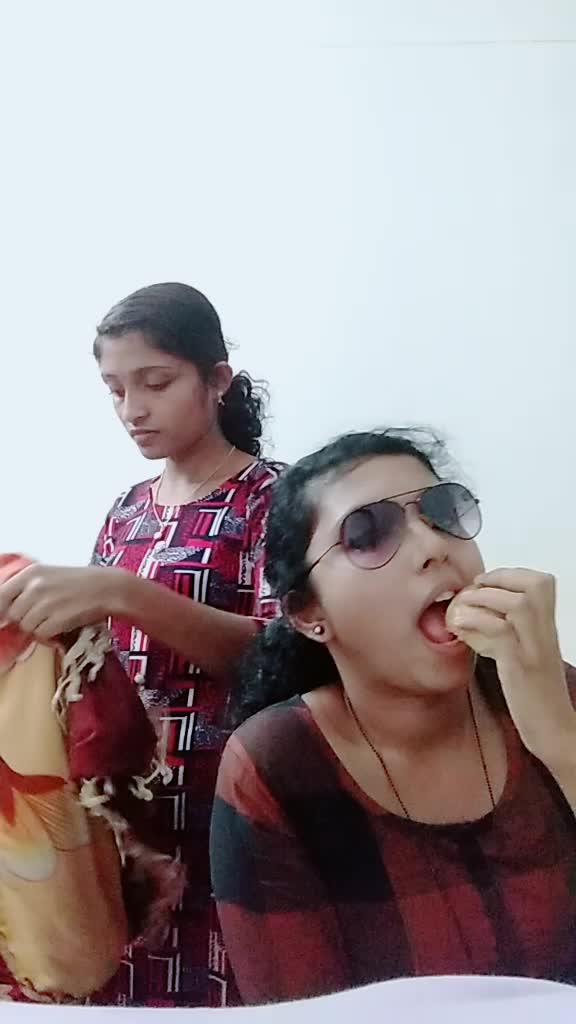 @_charu_