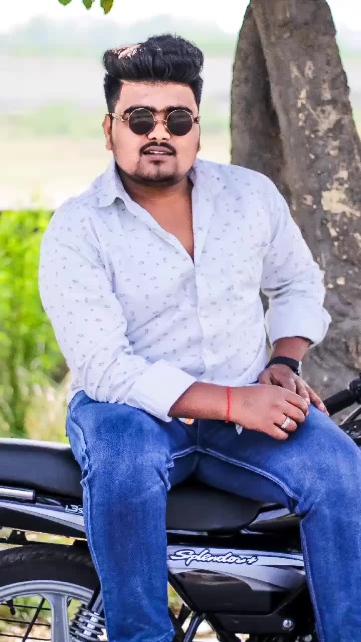 @दीवाकर 🔥