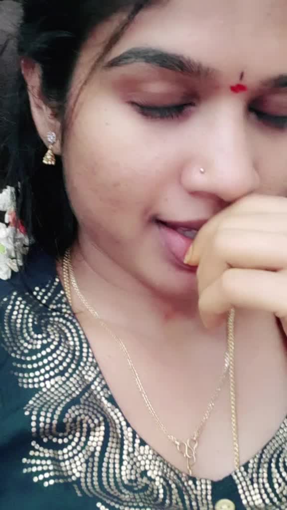 @shruthin722