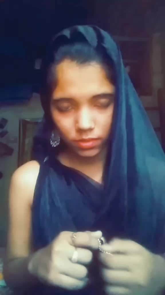 @DHRUVI