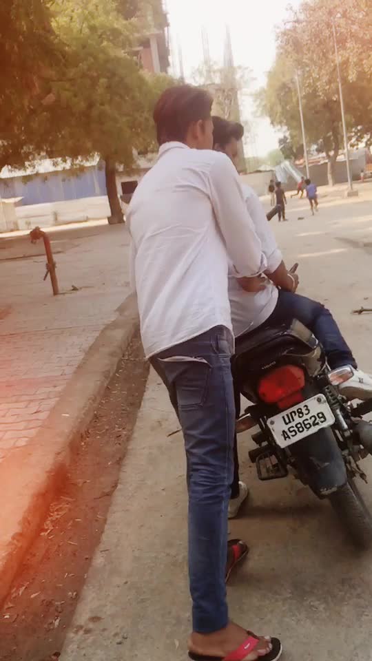 @saurabh singh 8439