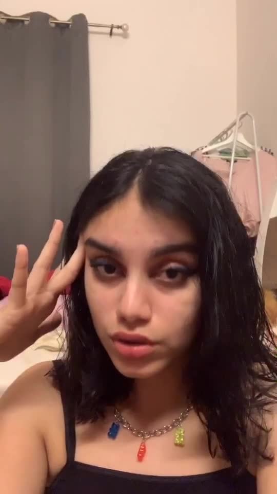@jhanvi 🤠