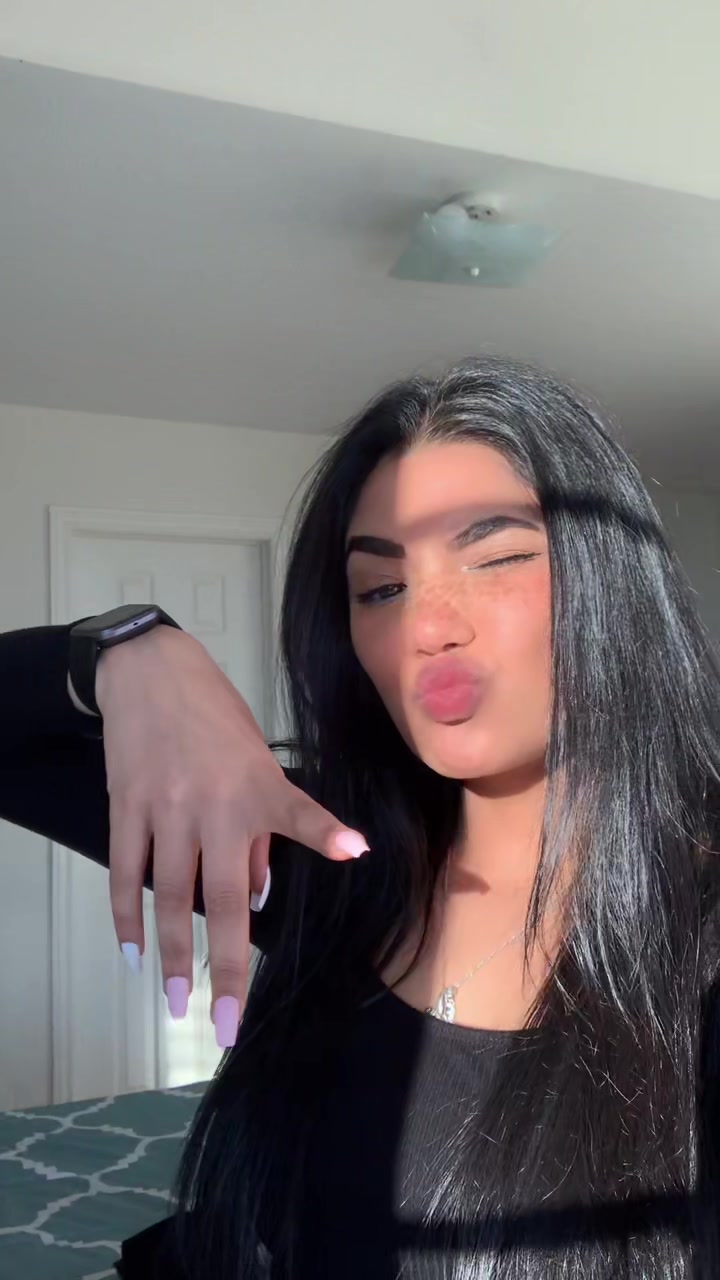 @J I Y A