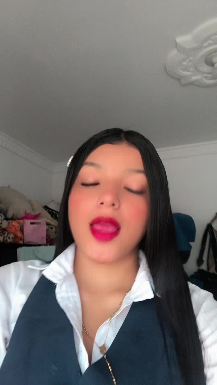 @user99694381177