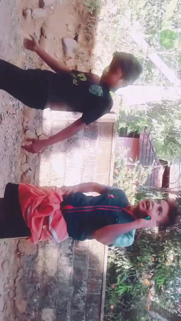 @sreeluzzzzzz