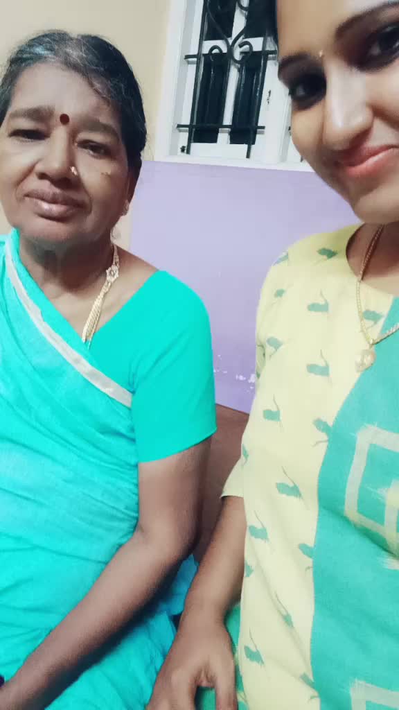 @Lavanya💖qu😁😁n
