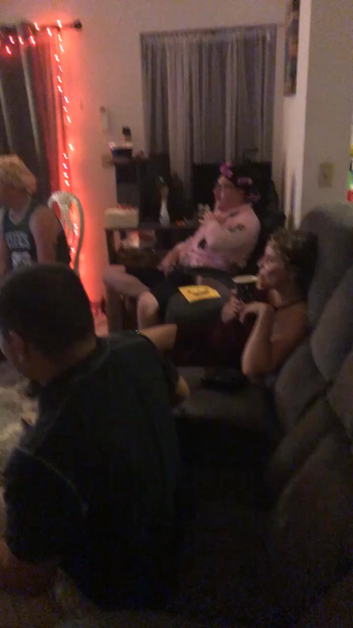 @Unicornpizza_92