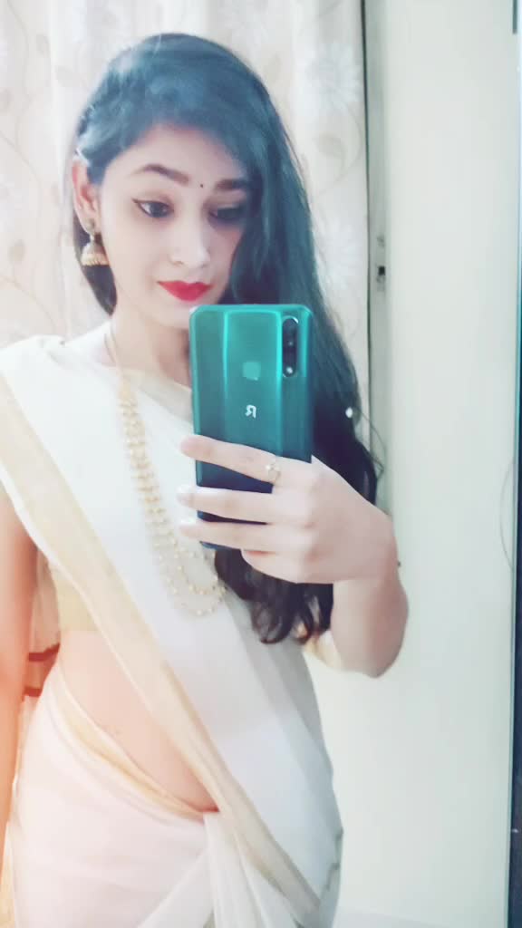 @🥰Anuksha Ambolikar