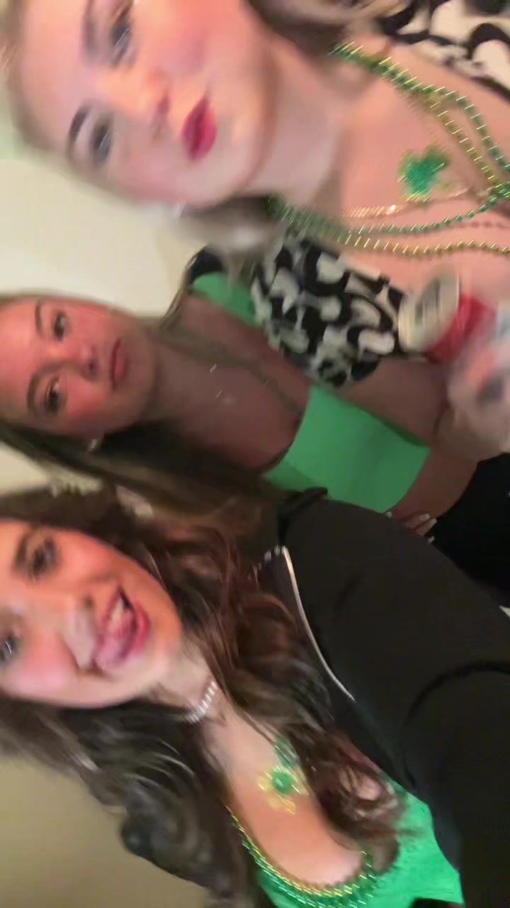 @monica
