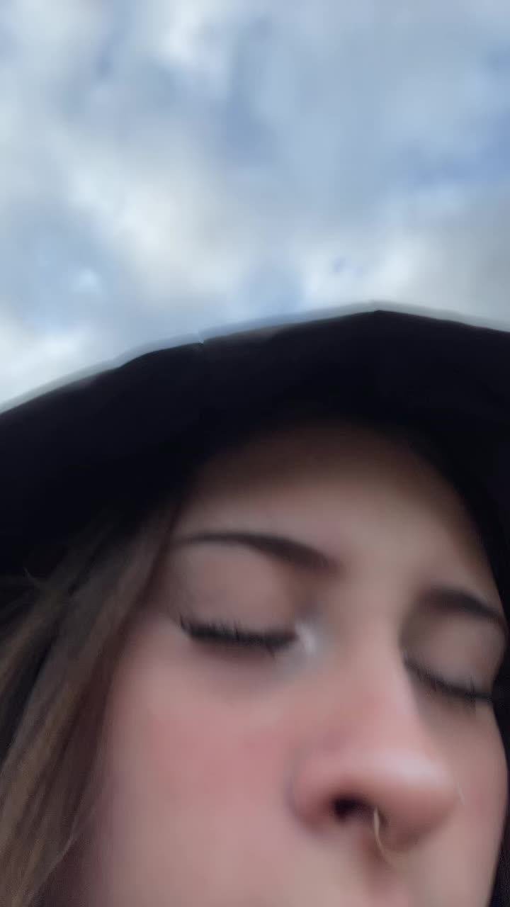 @✧・゚✿❀✿ everlyn ✿❀ ✧・゚