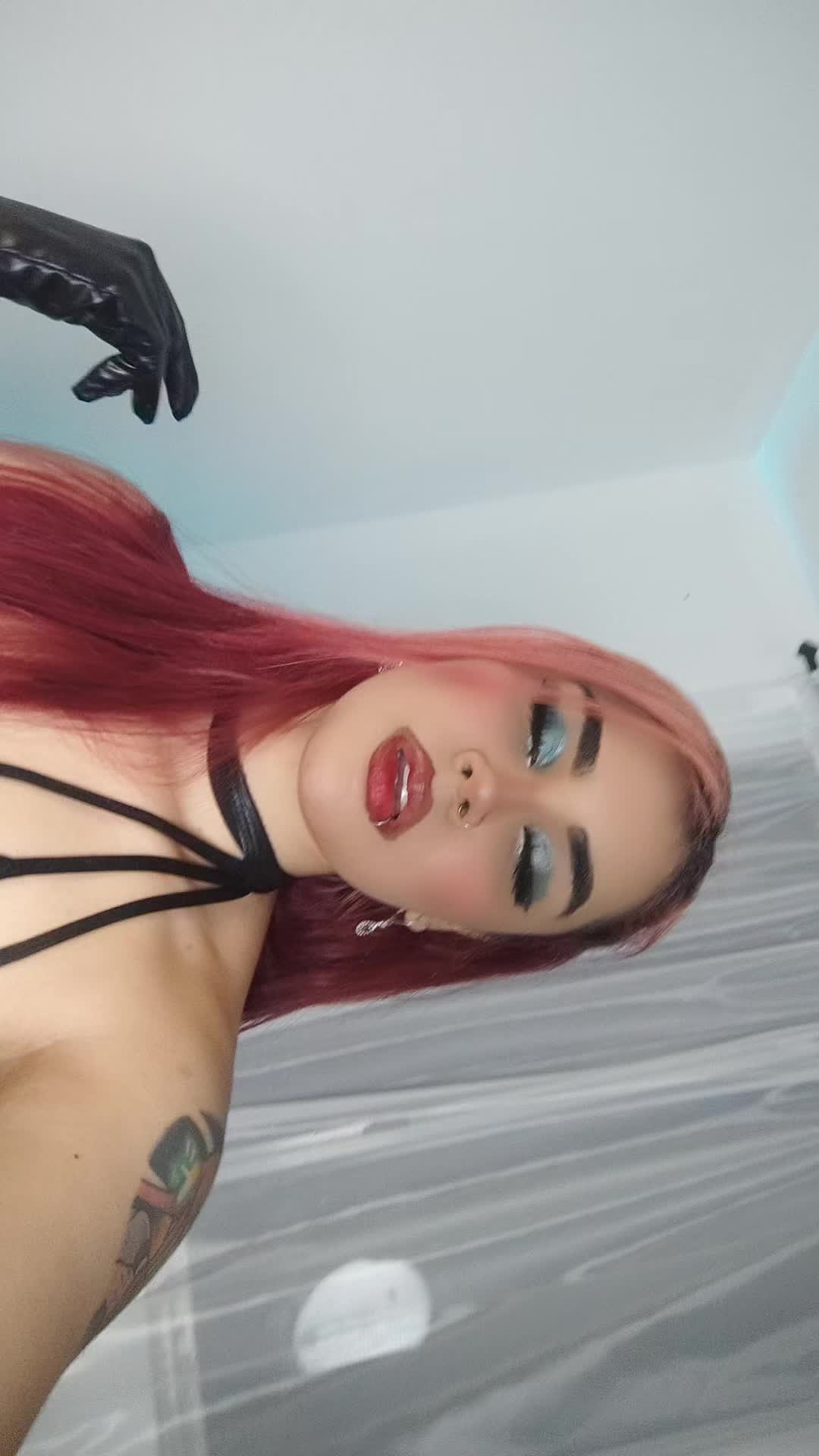 @Nianoesnia