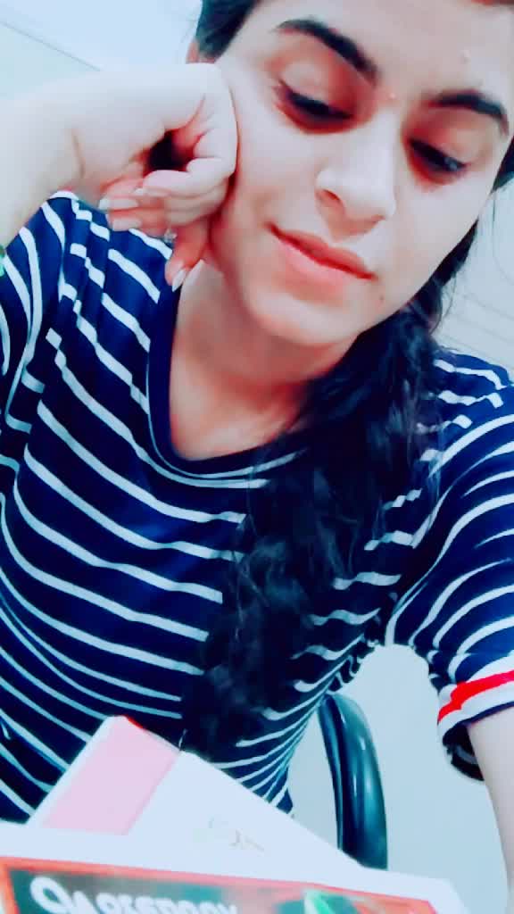 @Queen of mahi 👑
