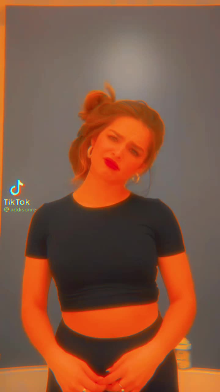 @loren hasnt noticed