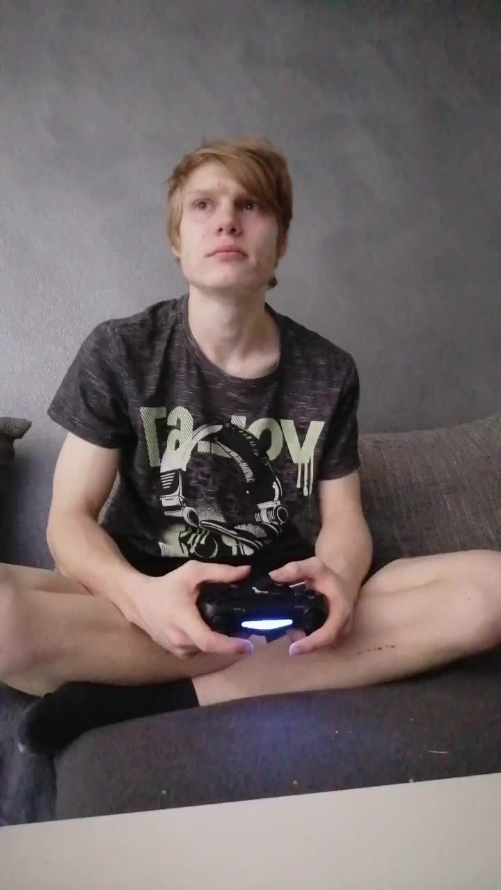 @RotFuchs