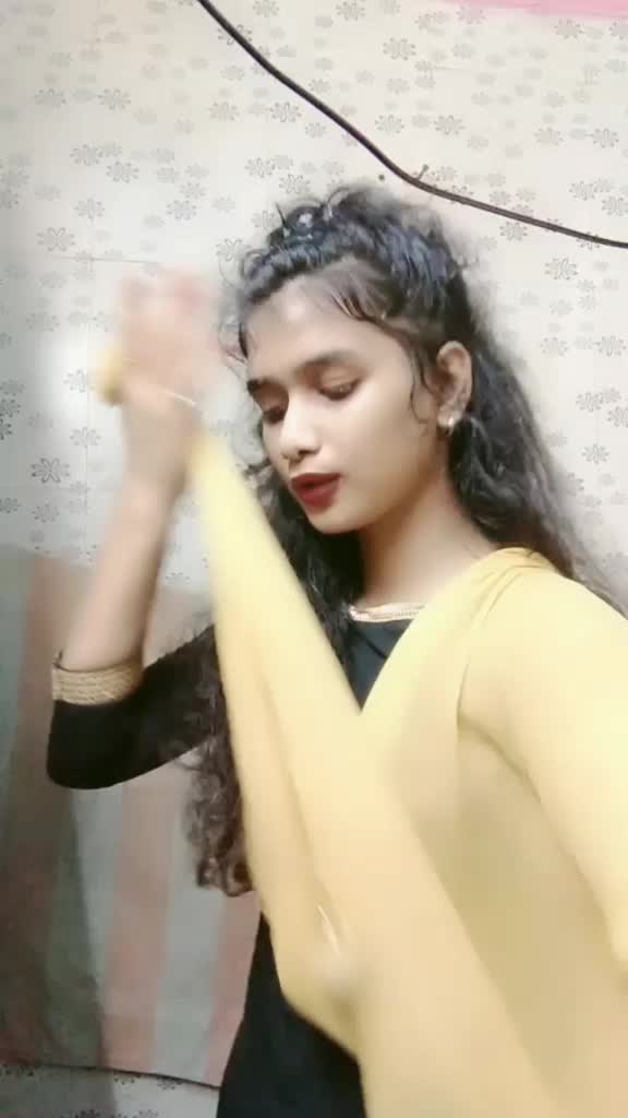 @🦋KOMU🖤