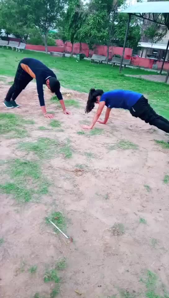 @🇮🇳🦁Army की शेरनी🦁🇮🇳