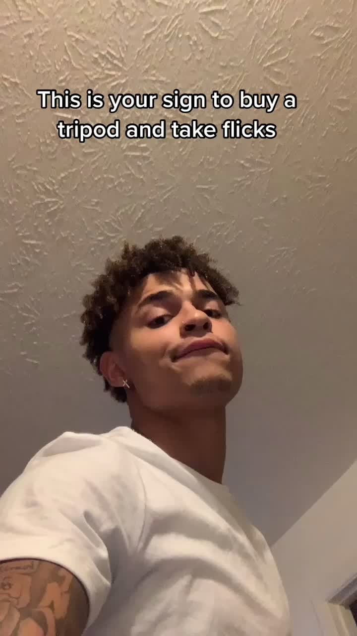 @_EButler_