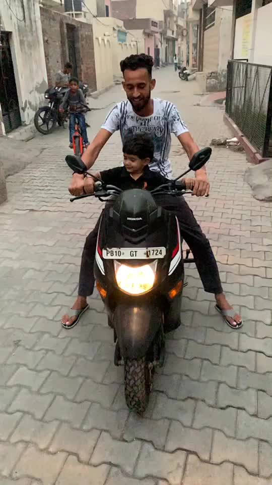 @Vicky Singh