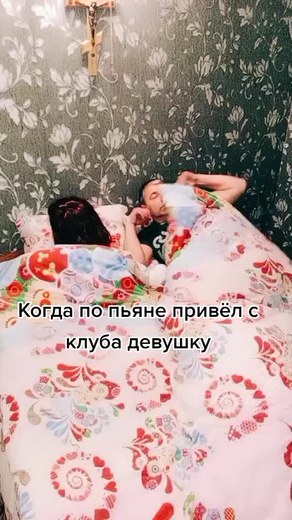 @Ura