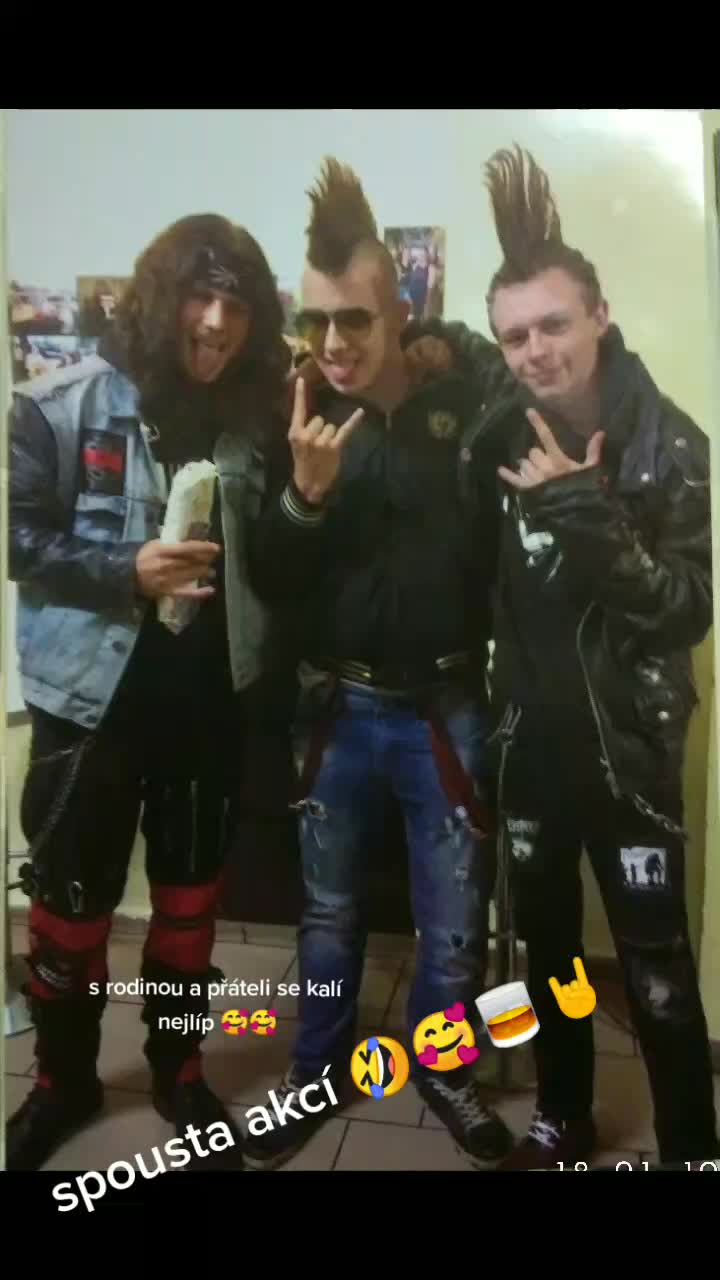 @Romča_1998