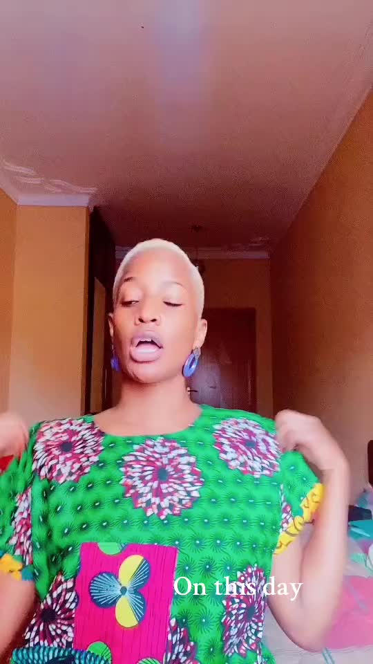 @natashasinayobye