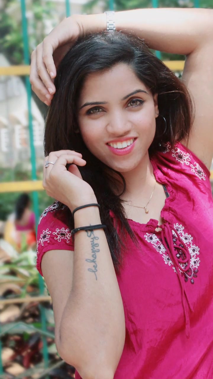 @👑🖤 Smile Queen🖤👑