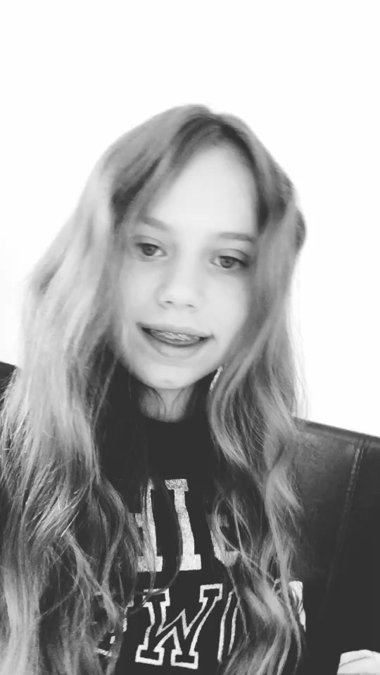 @~Keeley~ {1K} 💕