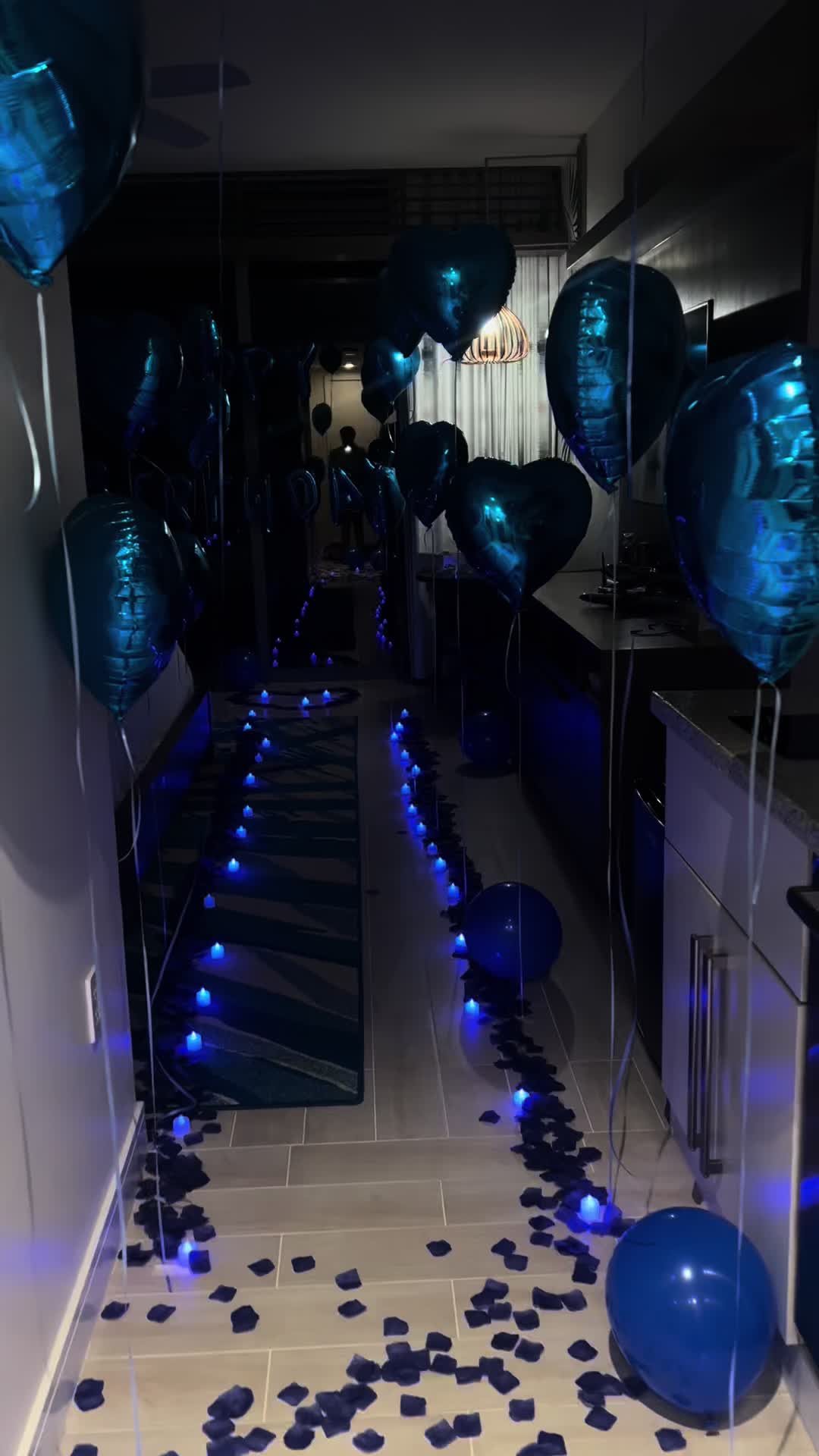 @D'Luxe Decorations