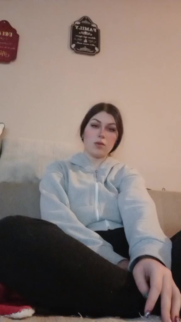 @vaksi je