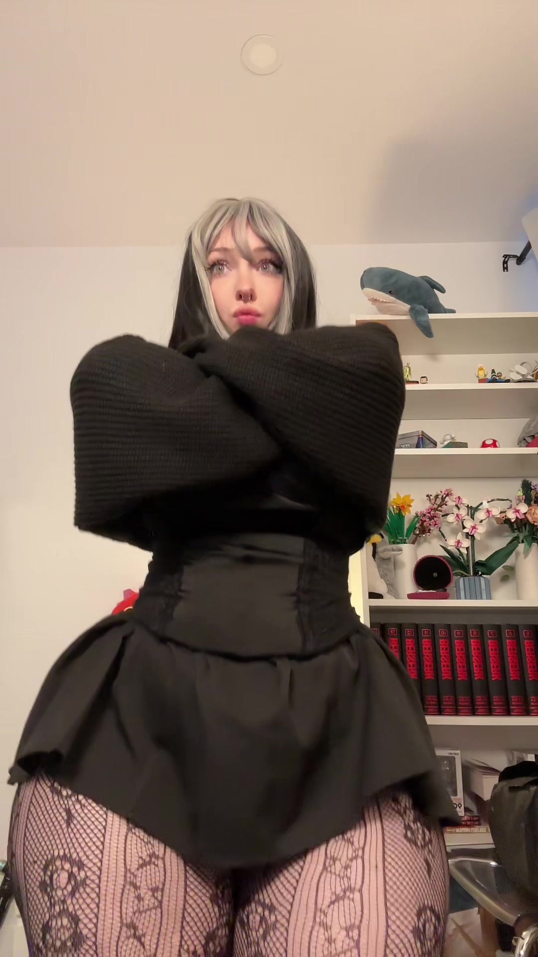 @lowkey𒉭