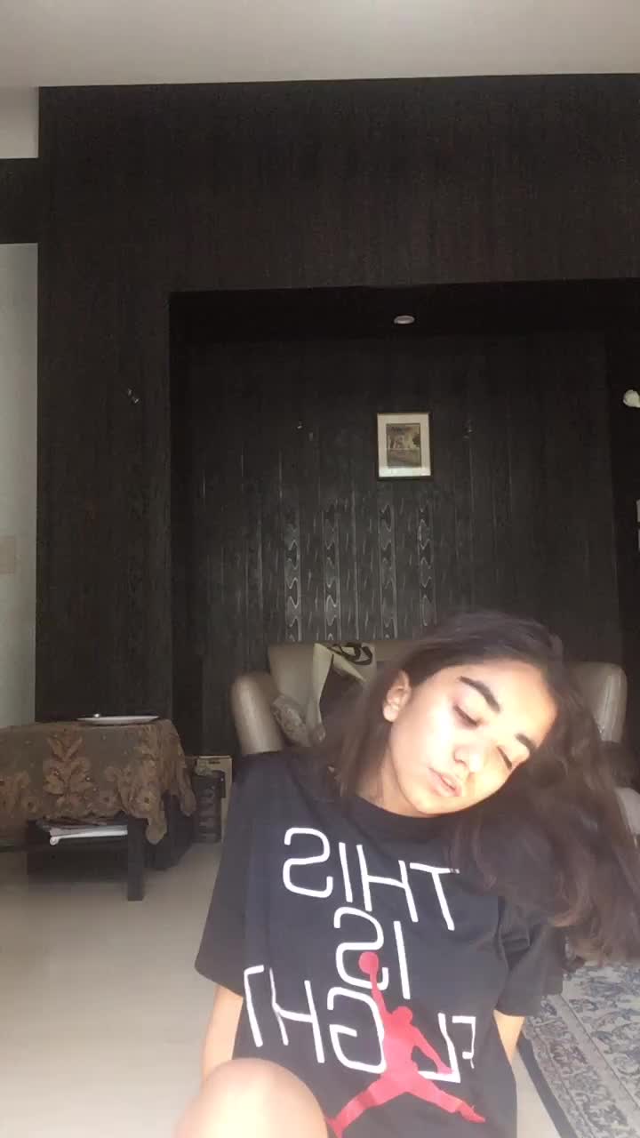 @V•A💛