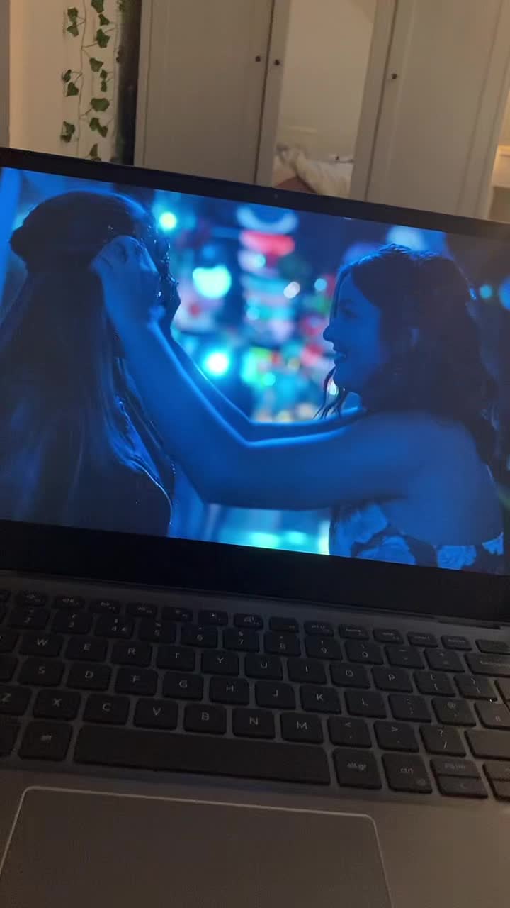 @netfllix reviews 🤍