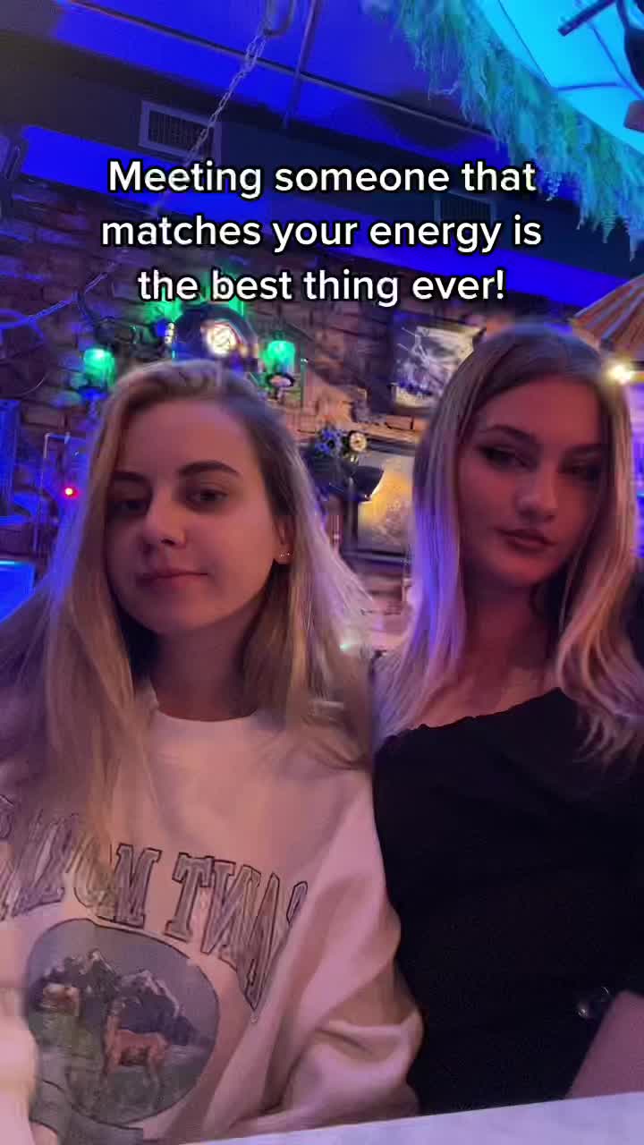 @laura🎱