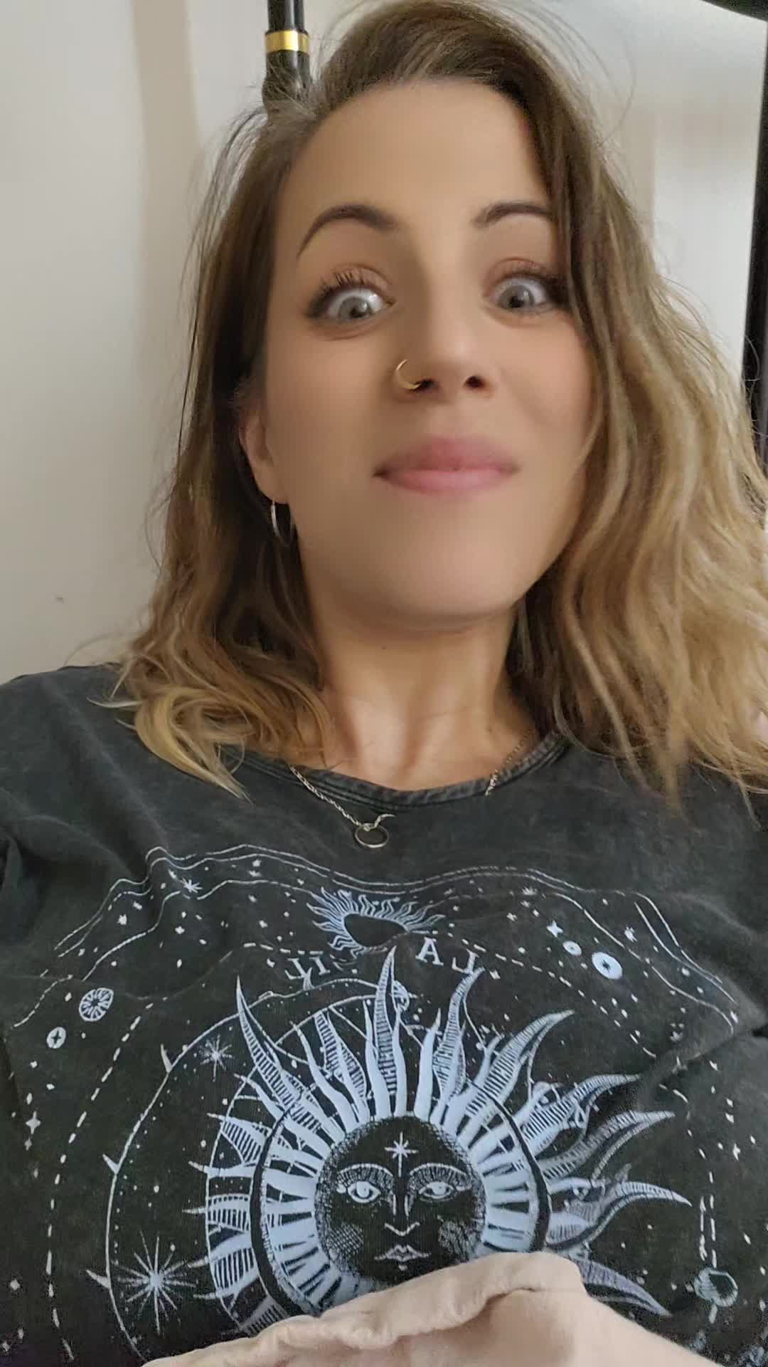 @Yan♀️🇨🇦⚜️