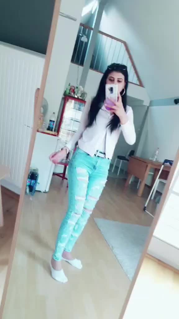@yana Marinova