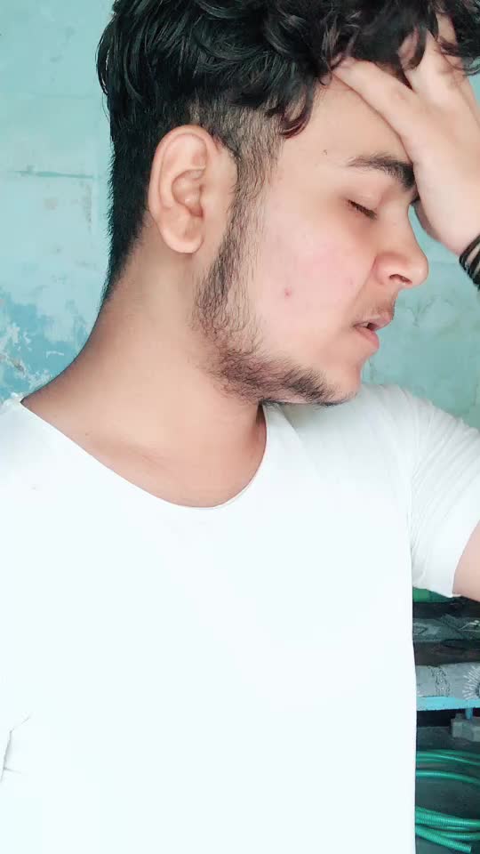 @Roshan More ⚡